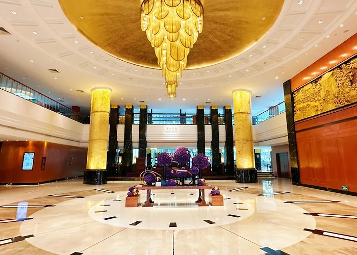 Guangzhou Dong Fang Hotel